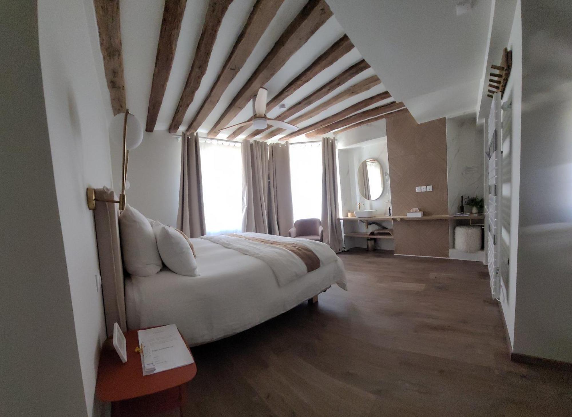 Tresors De Sens Bed & Breakfast Eksteriør bilde