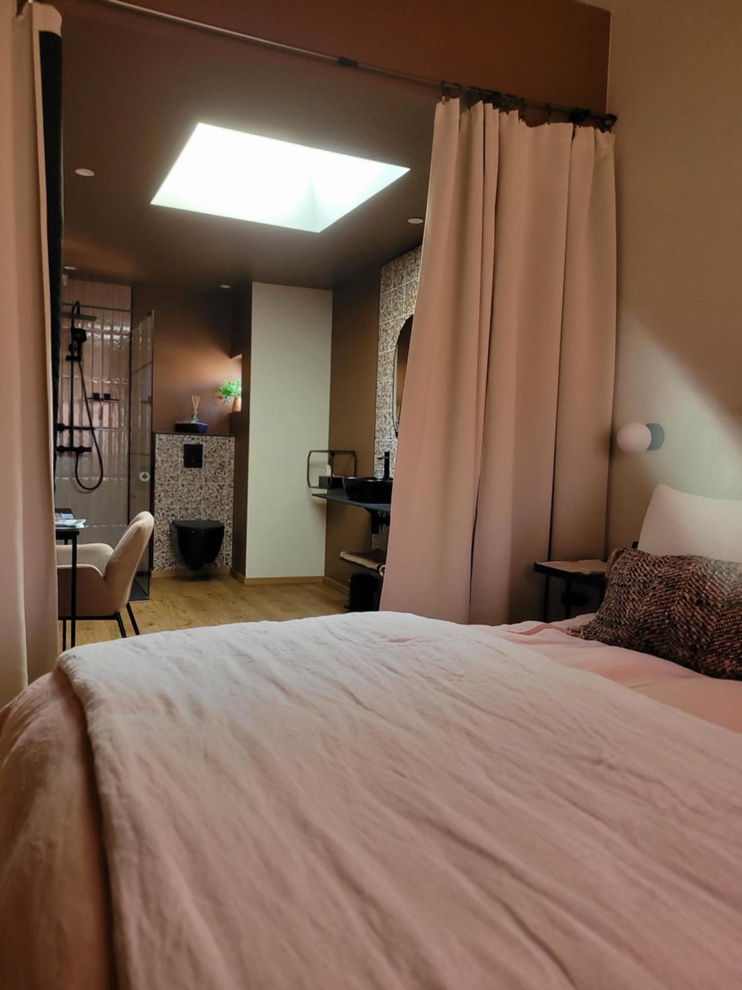 Tresors De Sens Bed & Breakfast Eksteriør bilde