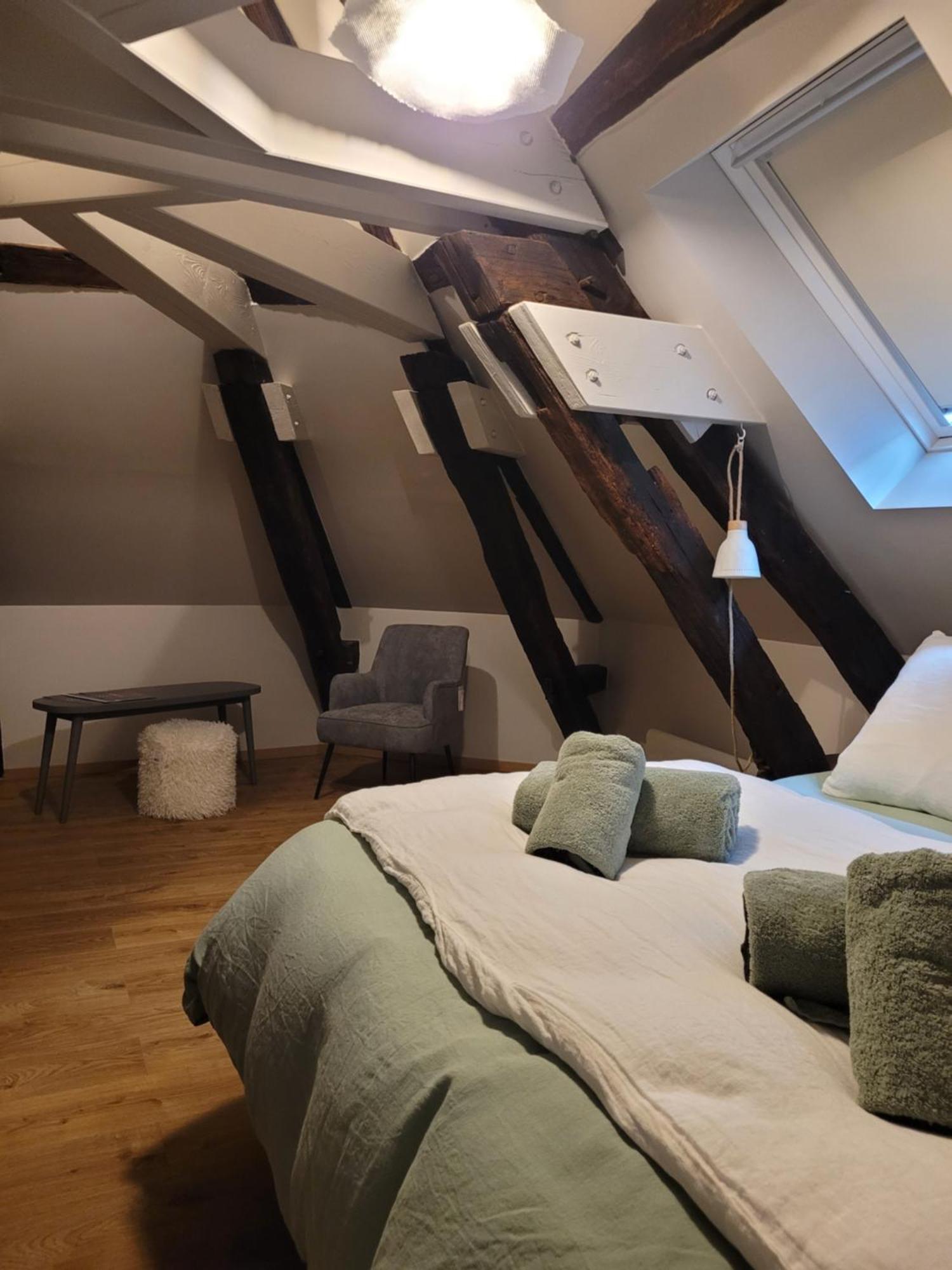 Tresors De Sens Bed & Breakfast Eksteriør bilde
